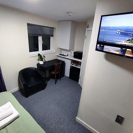 Osney Hazel Studio - Self Contained Studio Flat Оксфорд Екстериор снимка