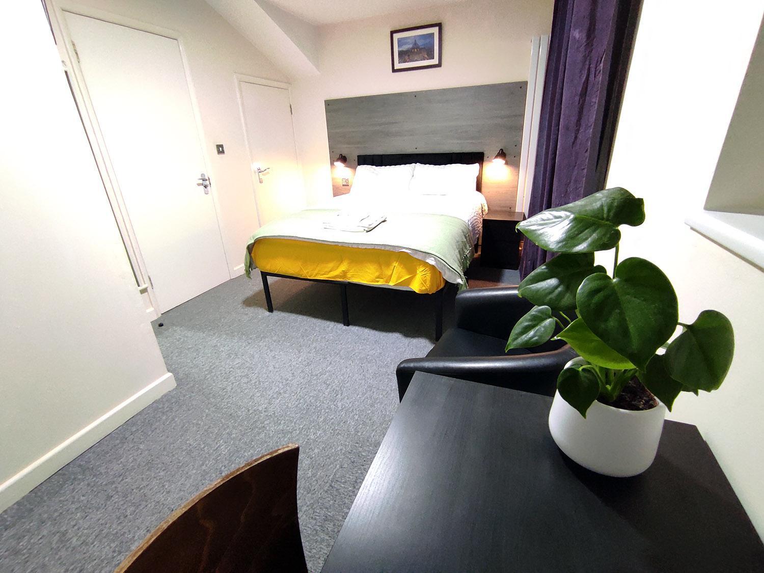 Osney Hazel Studio - Self Contained Studio Flat Оксфорд Екстериор снимка