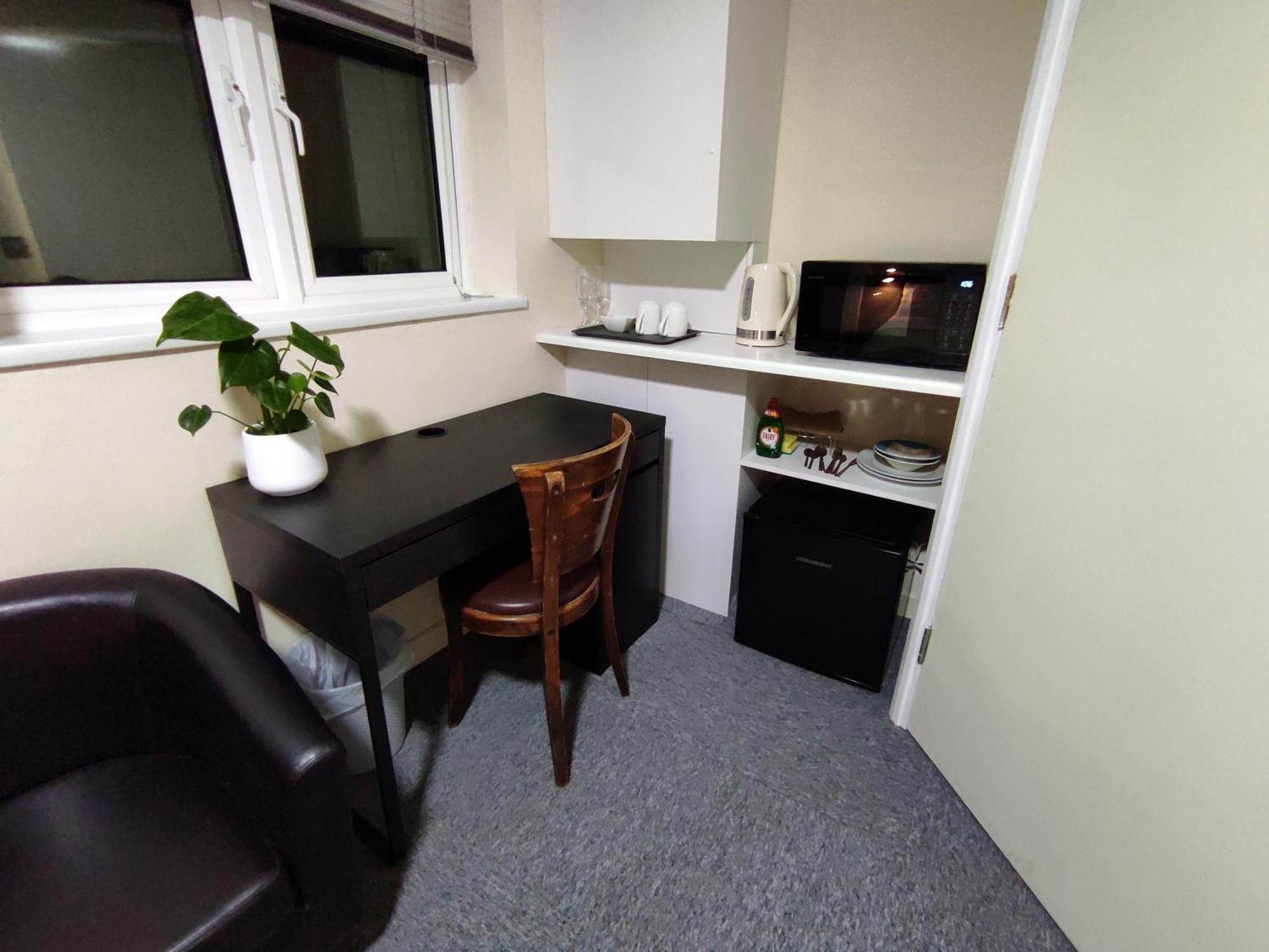 Osney Hazel Studio - Self Contained Studio Flat Оксфорд Екстериор снимка